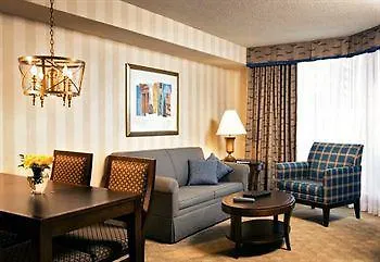Minto Suite Hotel