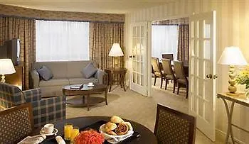 Minto Suite Hotel